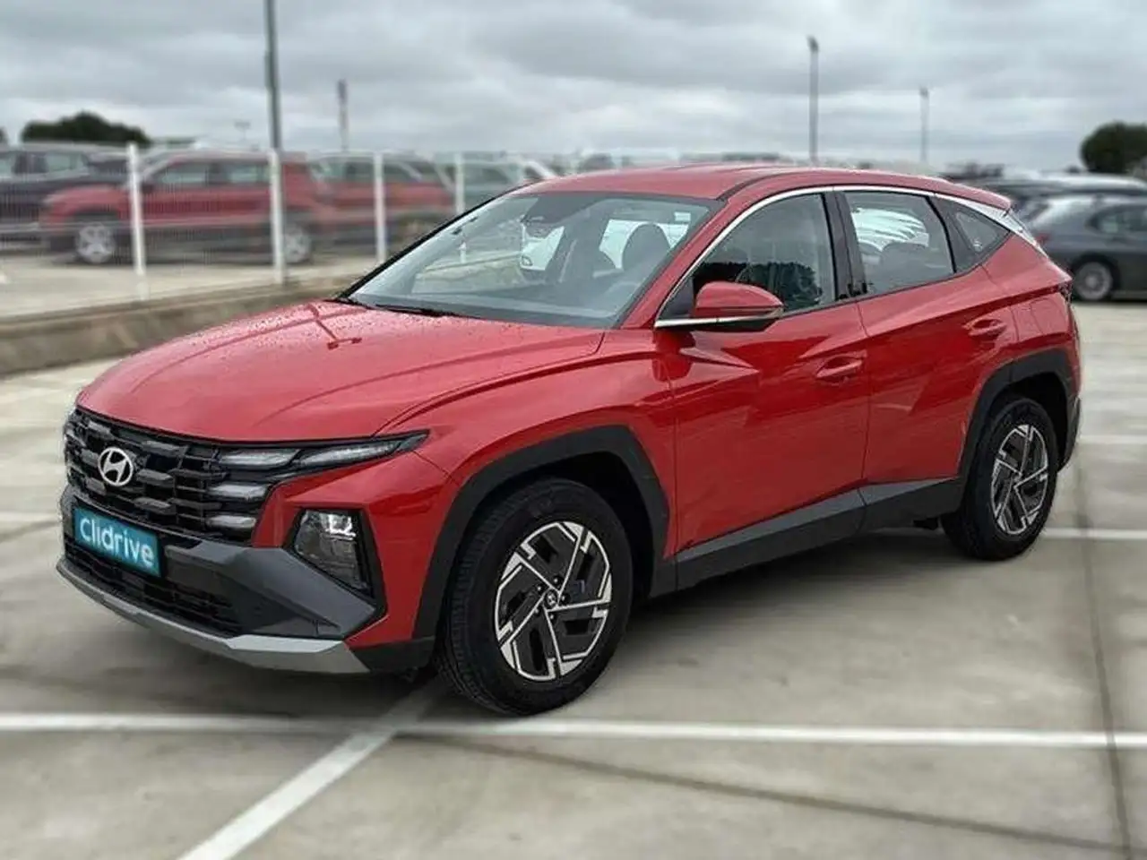 Hyundai TUCSON 1.6D Klass — photo 1 of 22