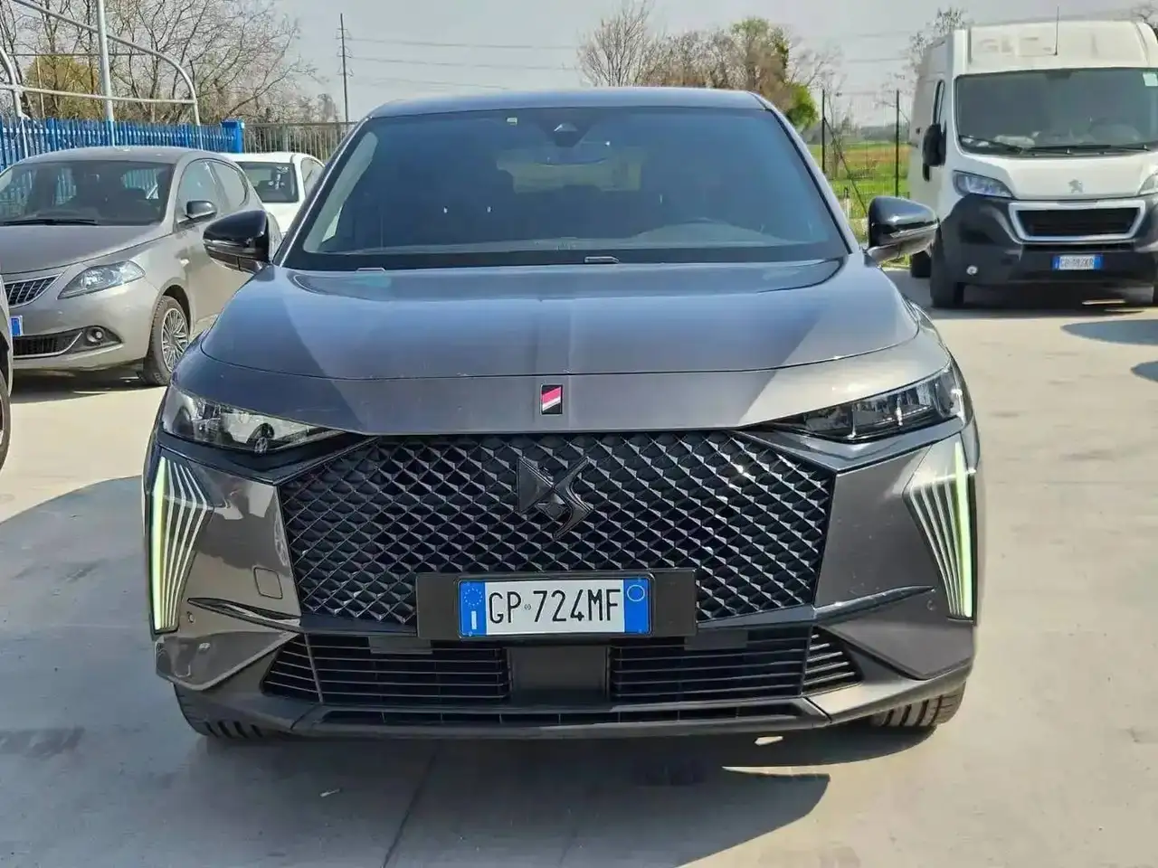 2023 DS Automobiles DS 7 1.5 bluehdi Performance Line 130cv - GP724MF, photograph 9