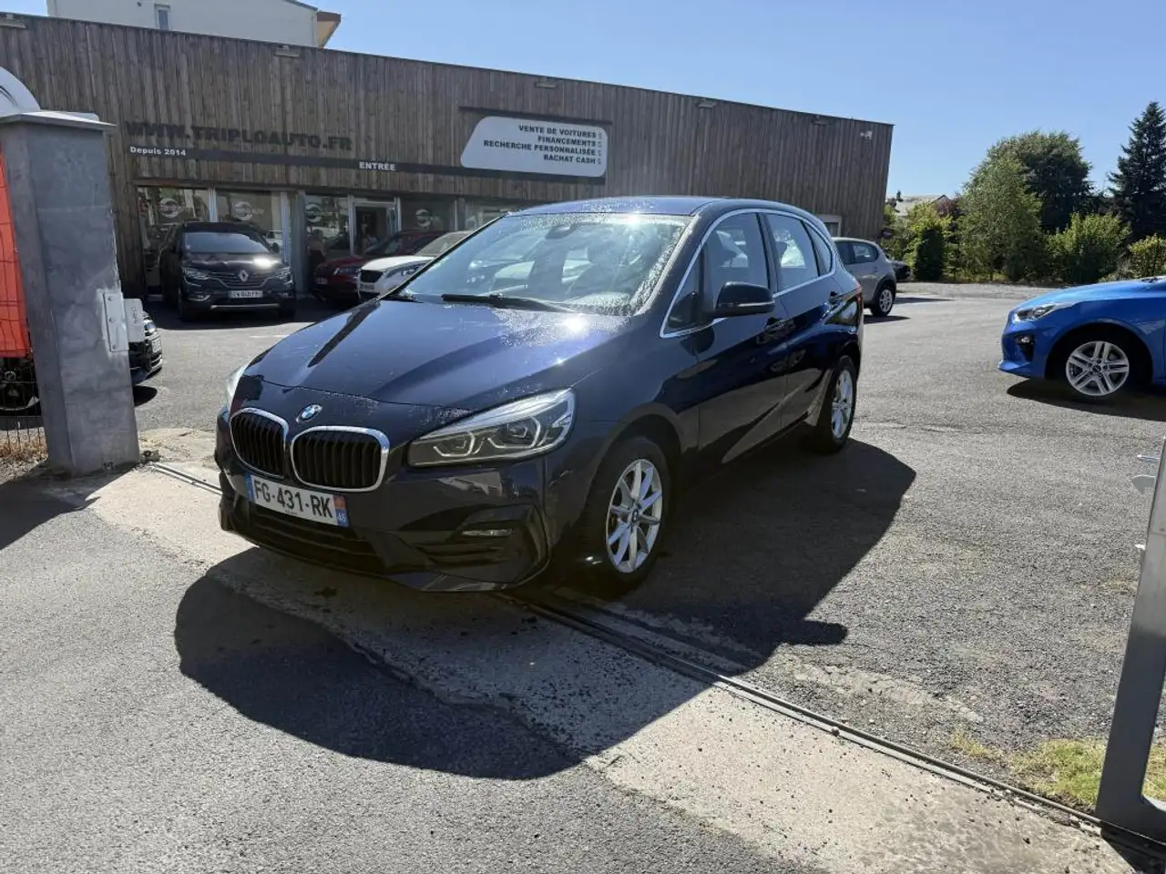 BMW 216 216d Active Tourer F45 LCI Business Design GPS + CAMERA AR + CLIM — photo 1 of 40