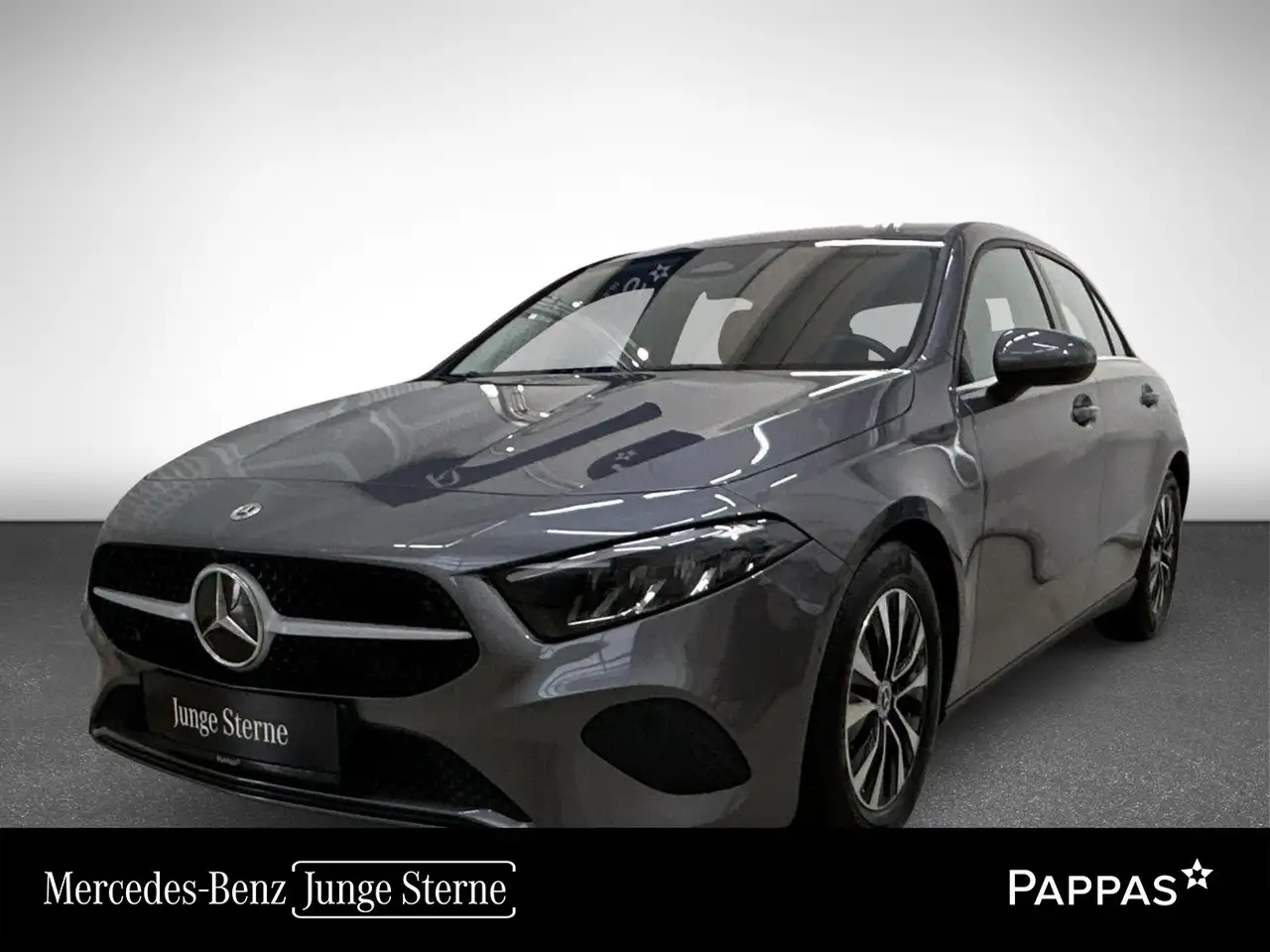 Mercedes-Benz A 180 d Kompaktlimousine Cam SHZ — photo 1 of 24
