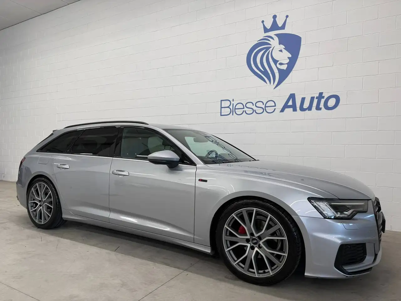 Audi A6 A6 Avant 40 TDI Quattro S-Line Edition Plus S-Tronic — photo 1 of 15