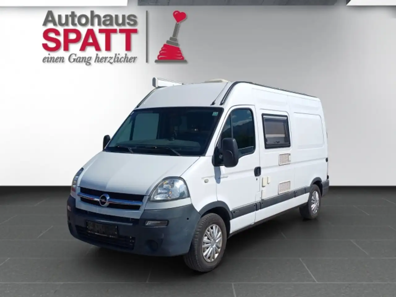 Opel Movano Camper Ausbau !! Vermittlungsverkauf !! — photo 1 of 20