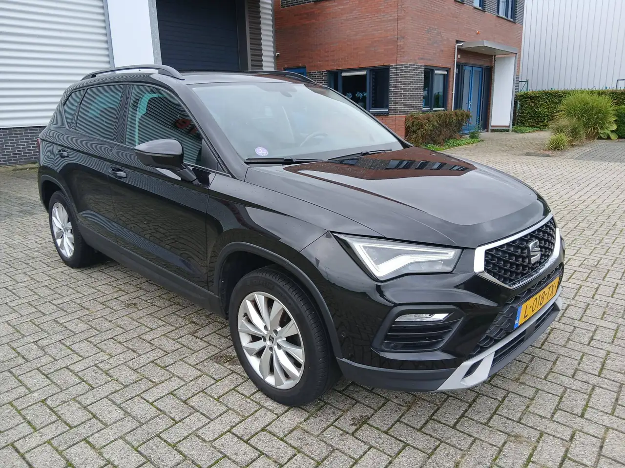 SEAT Ateca Ateca 1.0 TSI St. Bns Int. — photo 1 of 11