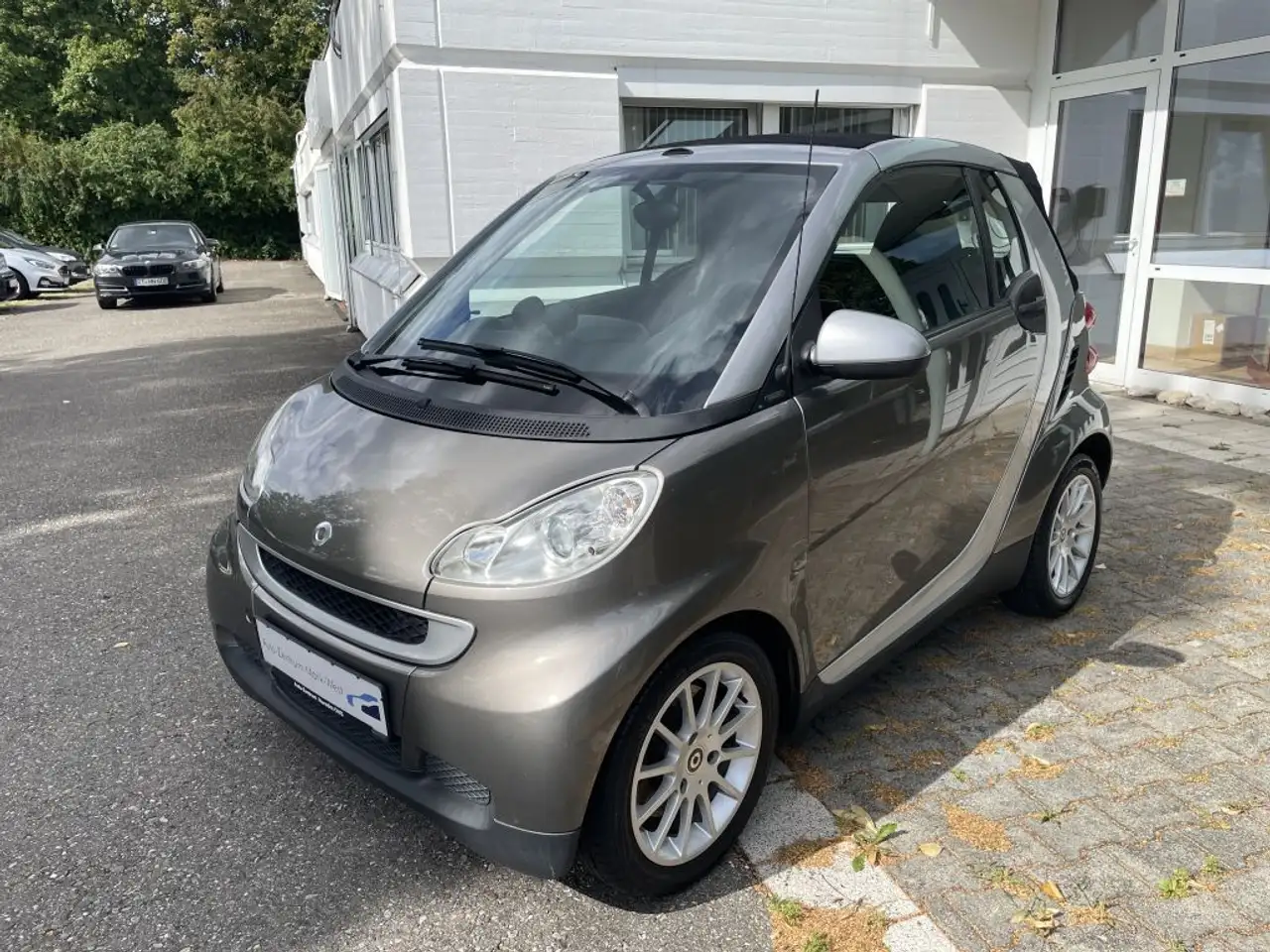 smart forTwo fortwo cabrio softouch passion micro hybri — photo 1 of 10