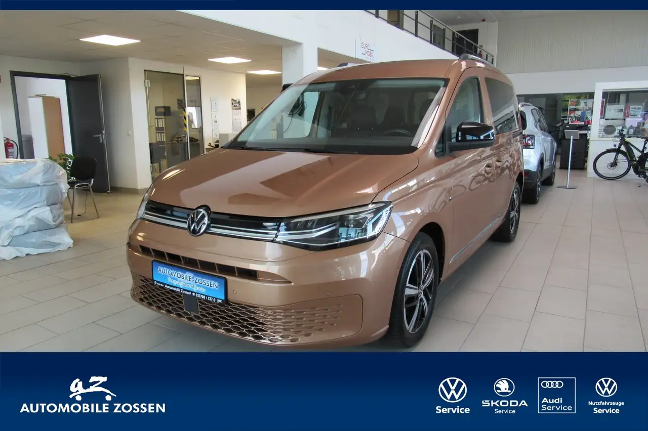 Volkswagen Caddy Caddy 1.5 TSI DSG Style Standheizung Navi/Autom. — photo 1 of 16