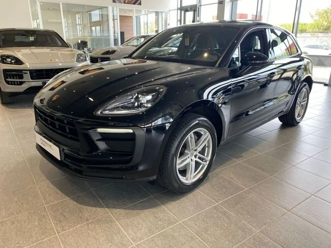 Porsche Macan 2.0 265 cv PDK - IVA Esposta — photo 1 of 21
