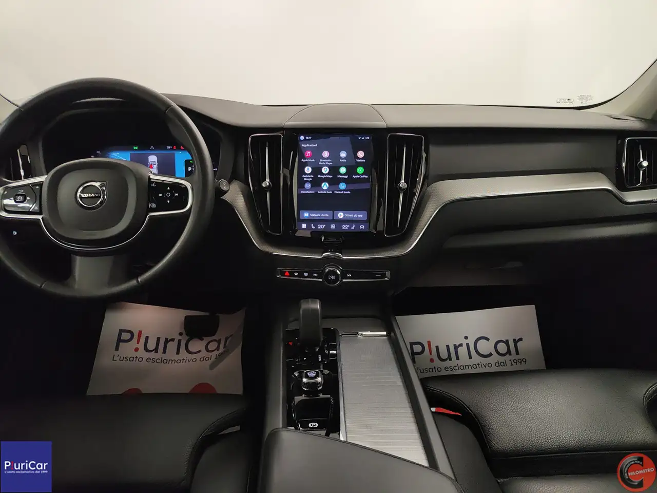 2023 Volvo XC60 T6 Plug-in AWD auto Plus Dark Tetto Pelle Navi 19”, photograph 3