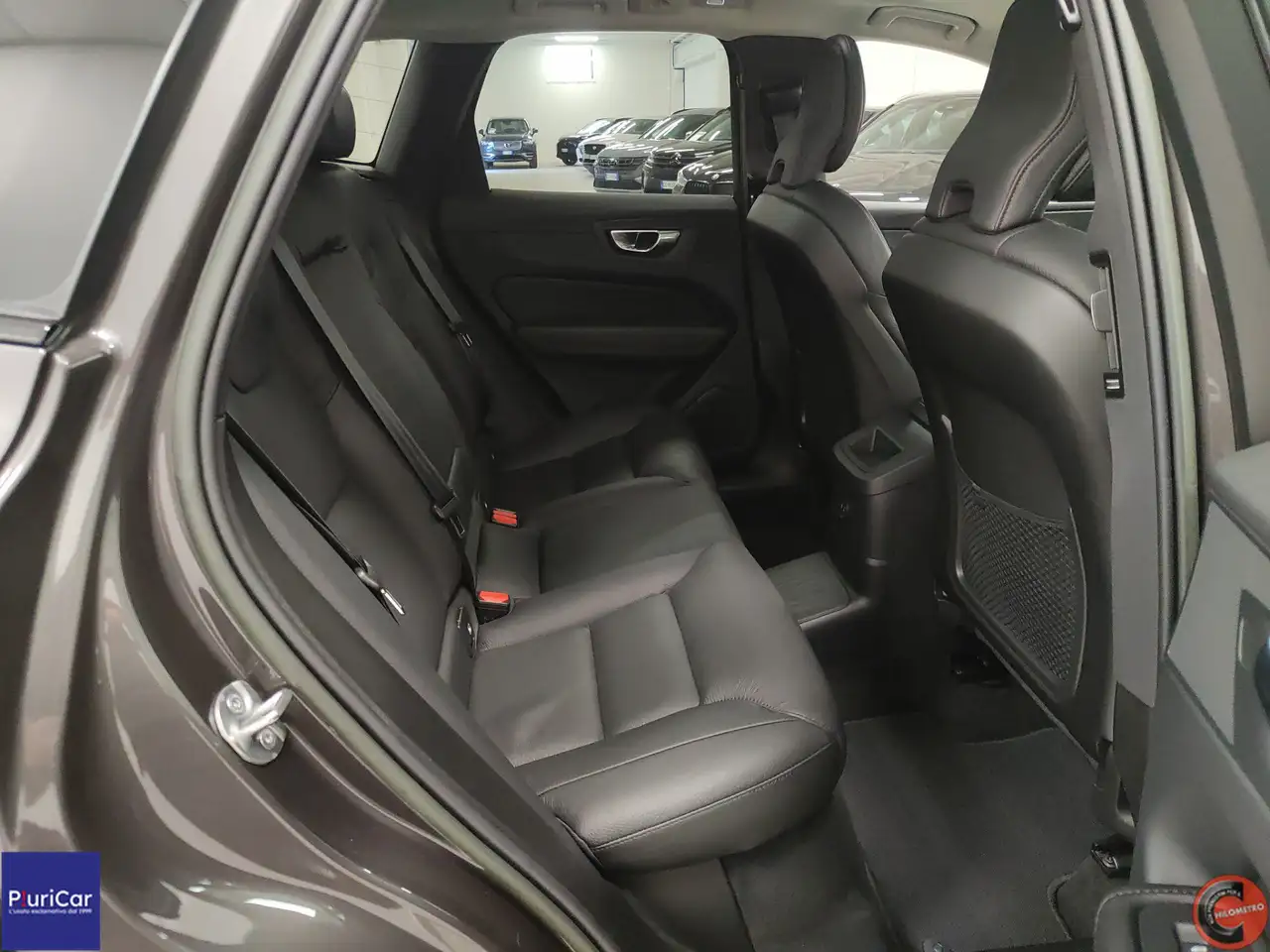 2023 Volvo XC60 T6 Plug-in AWD auto Plus Dark Tetto Pelle Navi 19”, photograph 7