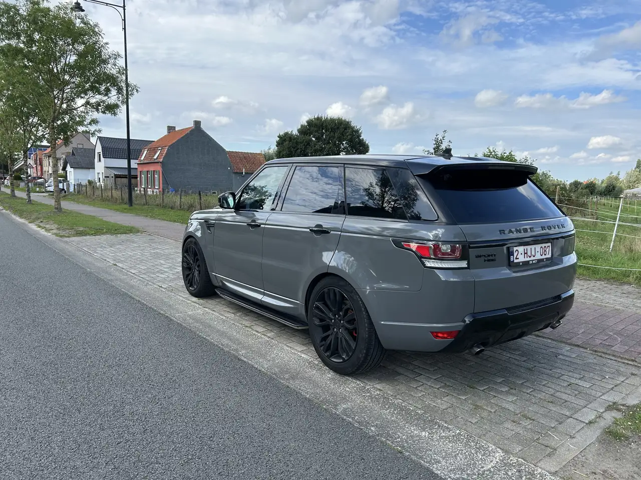 Land Rover Range Rover 3.0 TDV6 Vogue — photo 1 of 15