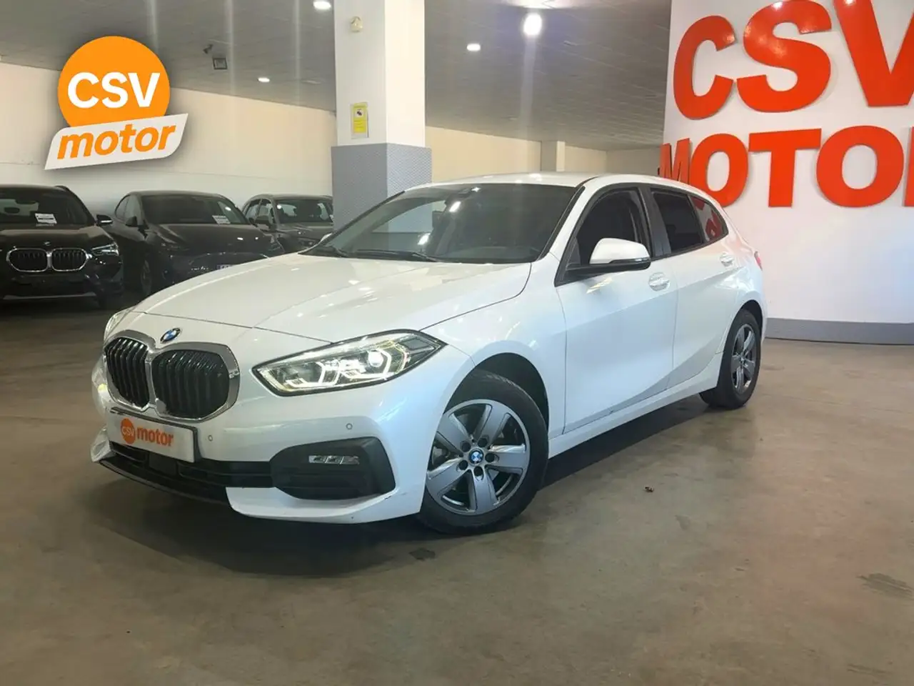 BMW 118 118d — photo 1 of 20