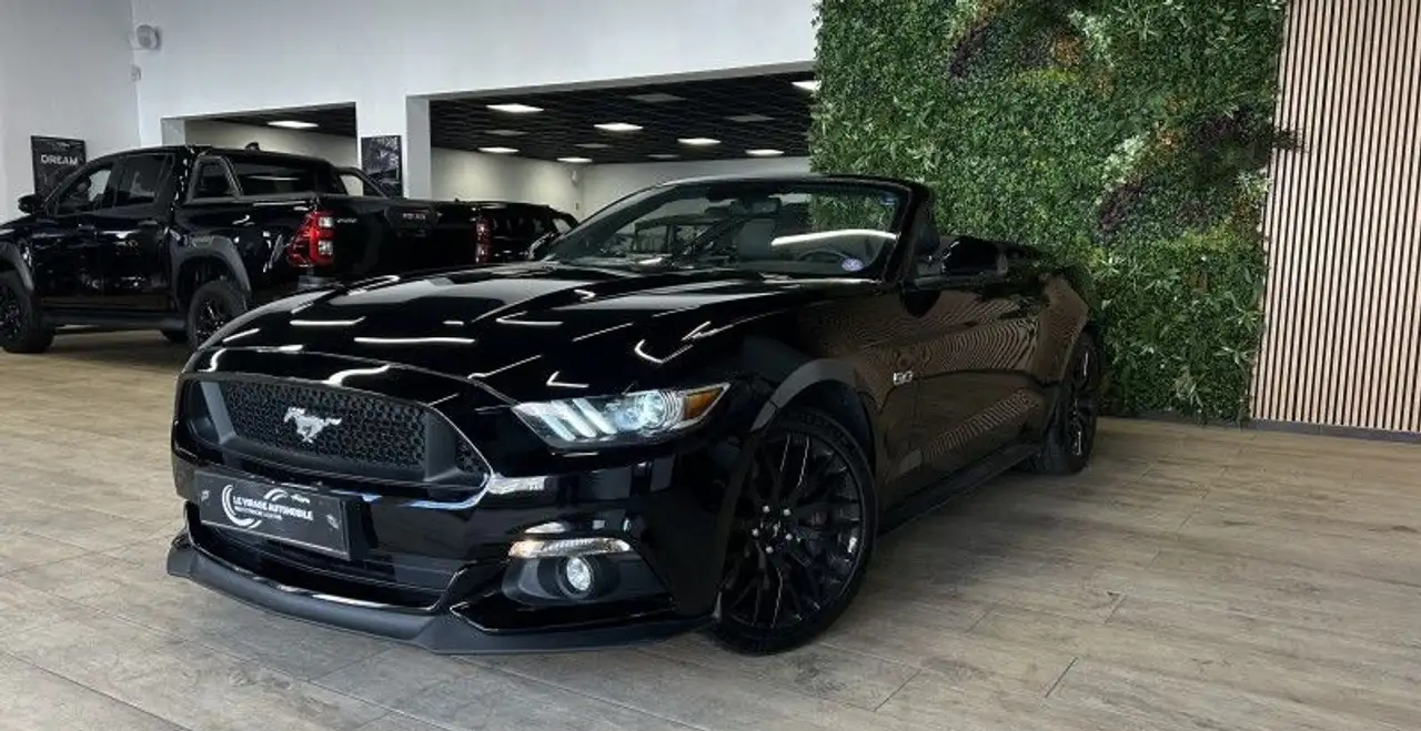 Ford Mustang CONVERTIBLE 5.0 V8 421CH GT BVA6 — photo 1 of 26