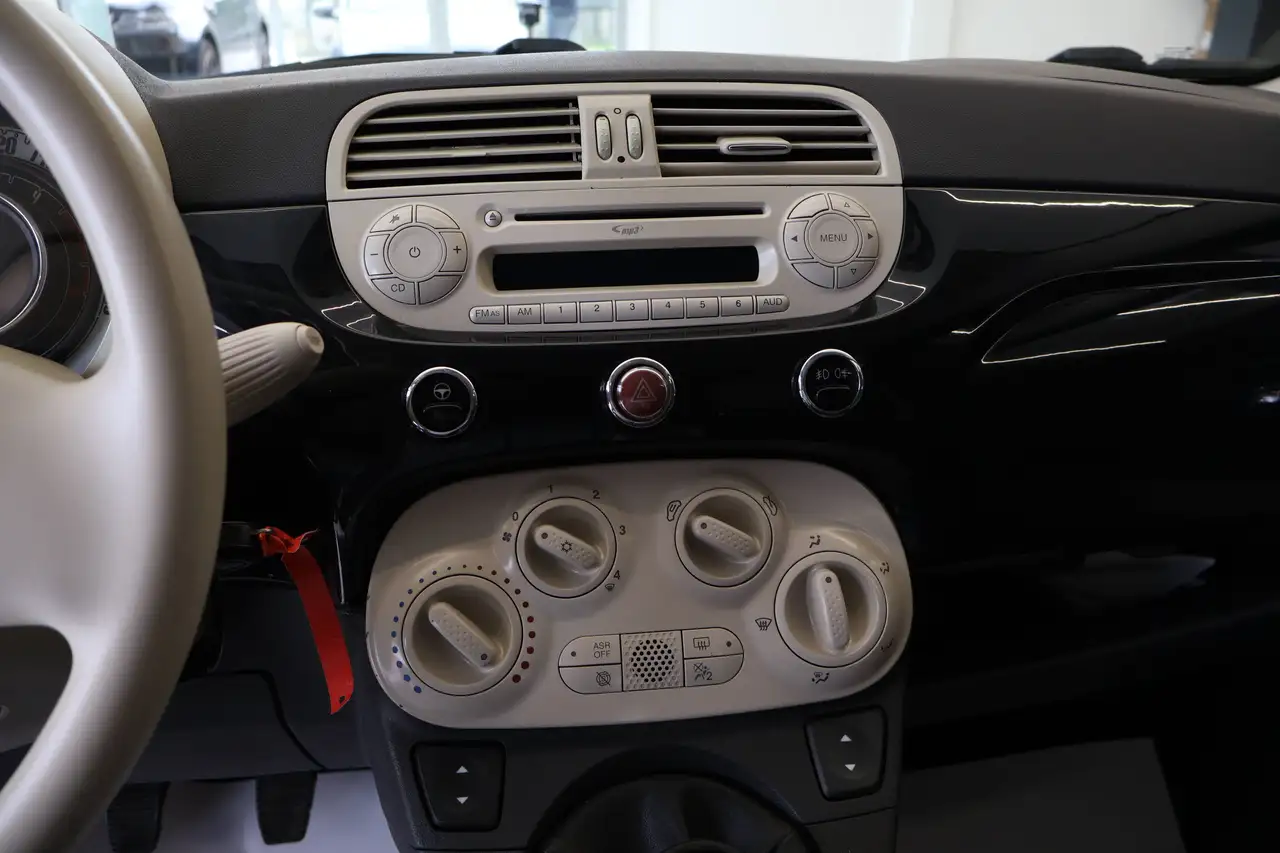 2015 Fiat 500 1.3 Multijet 95 CV, photograph 12