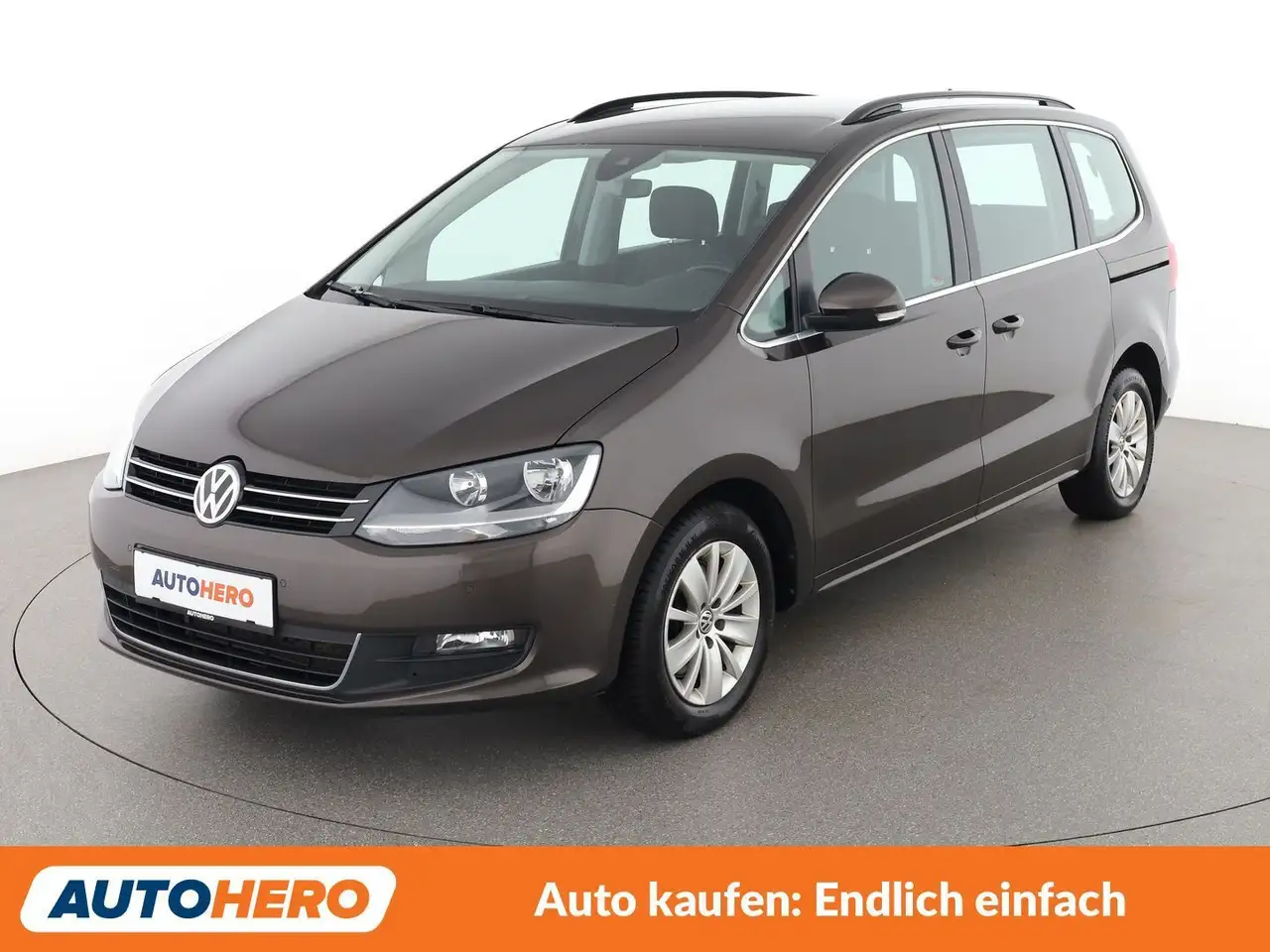 Volkswagen Sharan 1.4 TSI Comfortline BlueMotion Tech — photo 1 of 31