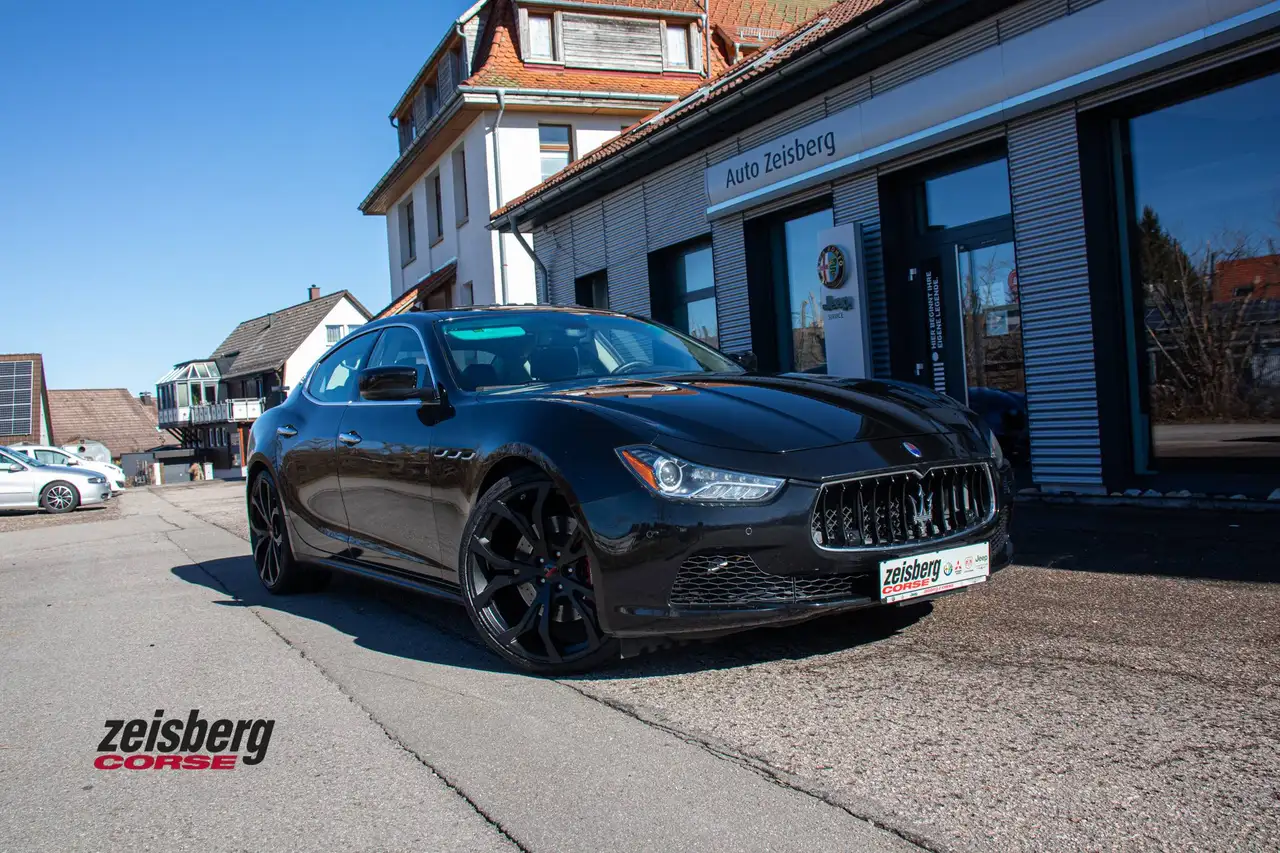 Maserati Ghibli Ghibli Automatik S Q4 3.0 Pano — photo 1 of 19