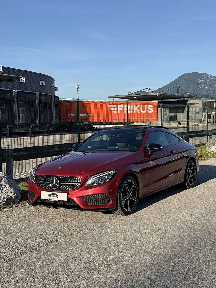 Mercedes-Benz C 400 Coupe 4Matic *AMG-LINE*PANO*HEAD-UP* — photo 1 of 32