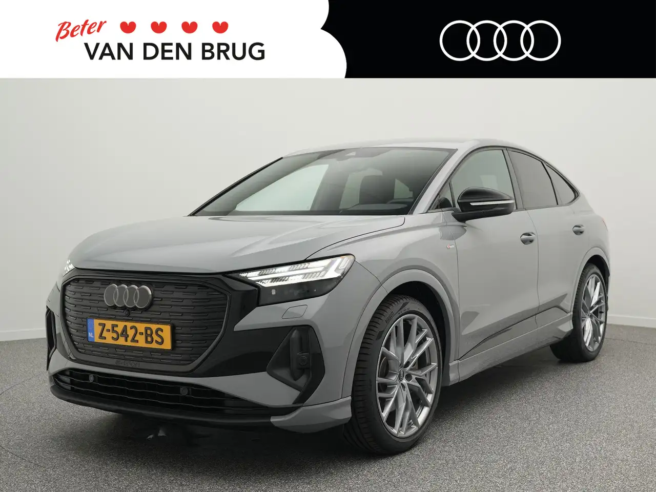 Audi Q4 e-tron Sportback 45 S Edition 286 PK 82 kWh | Matrix LED — photo 1 of 40
