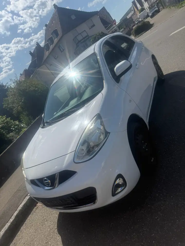 Nissan Micra Micra 1.2 Tekna — photo 1 of 19