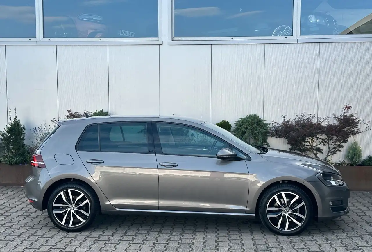 2017 Volkswagen Golf 1.4 TSI DSG BMT ALLSTAR*ACC*AHK*SHz*TÜV, photograph 3