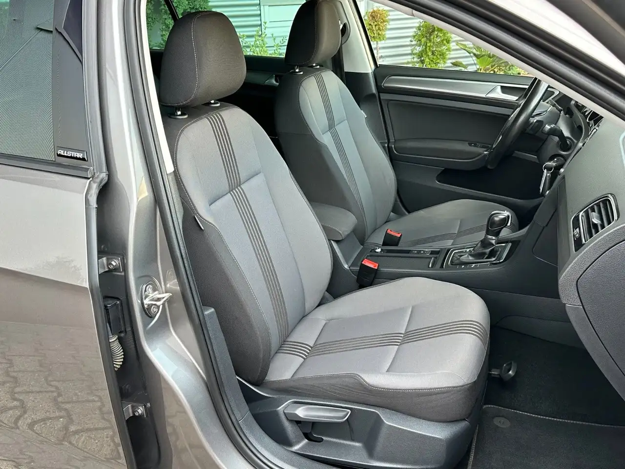 2017 Volkswagen Golf 1.4 TSI DSG BMT ALLSTAR*ACC*AHK*SHz*TÜV, photograph 8