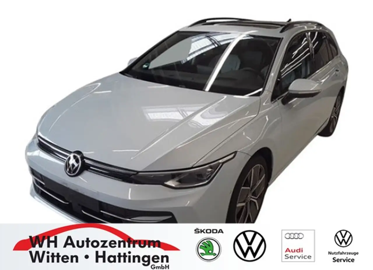 Volkswagen Golf Variant 2.0 TDI DSG STYLE STANDHZG AHK PANO LM18 — photo 1 of 3