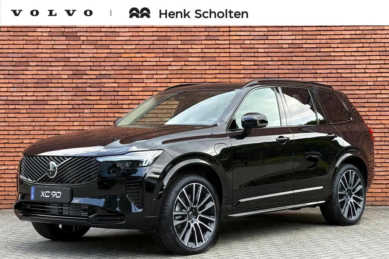 Volvo XC90 T8 Plug-in hybrid AWD Ultra Black Ed. Exec. | 22" — photo 1 of 15