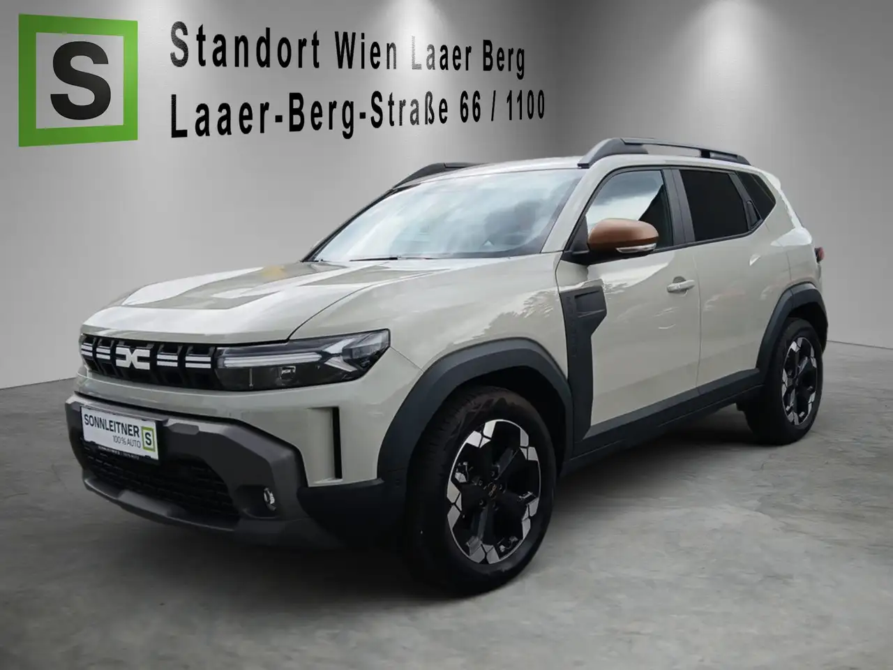Dacia Duster DUSTER — photo 1 of 10