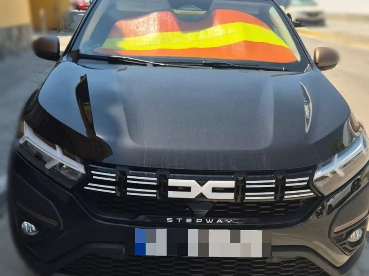 Dacia Sandero Stepway TCe Expresion 67kW — photo 1 of 14