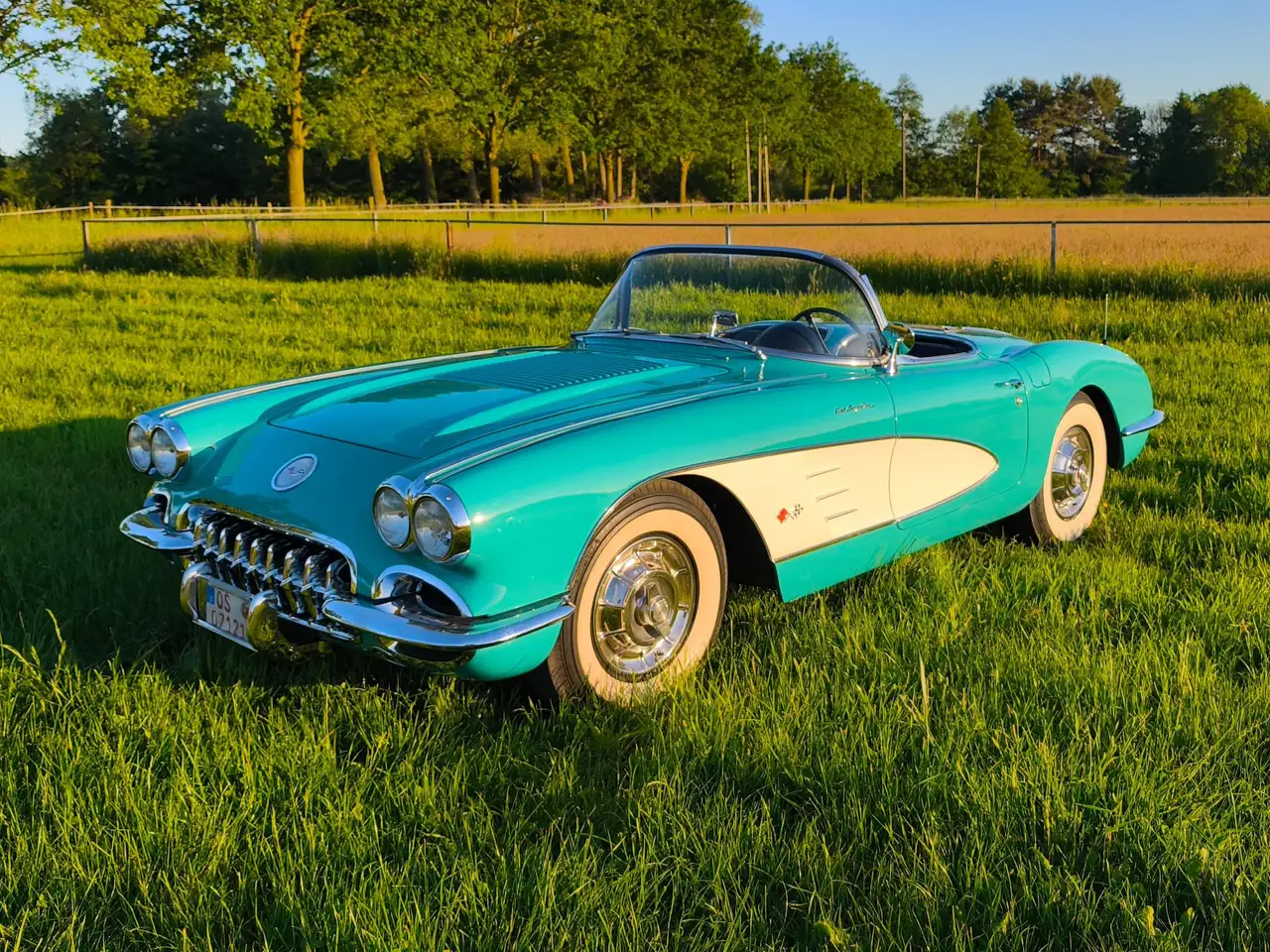 Corvette C1 V8 283cui — photo 1 of 40