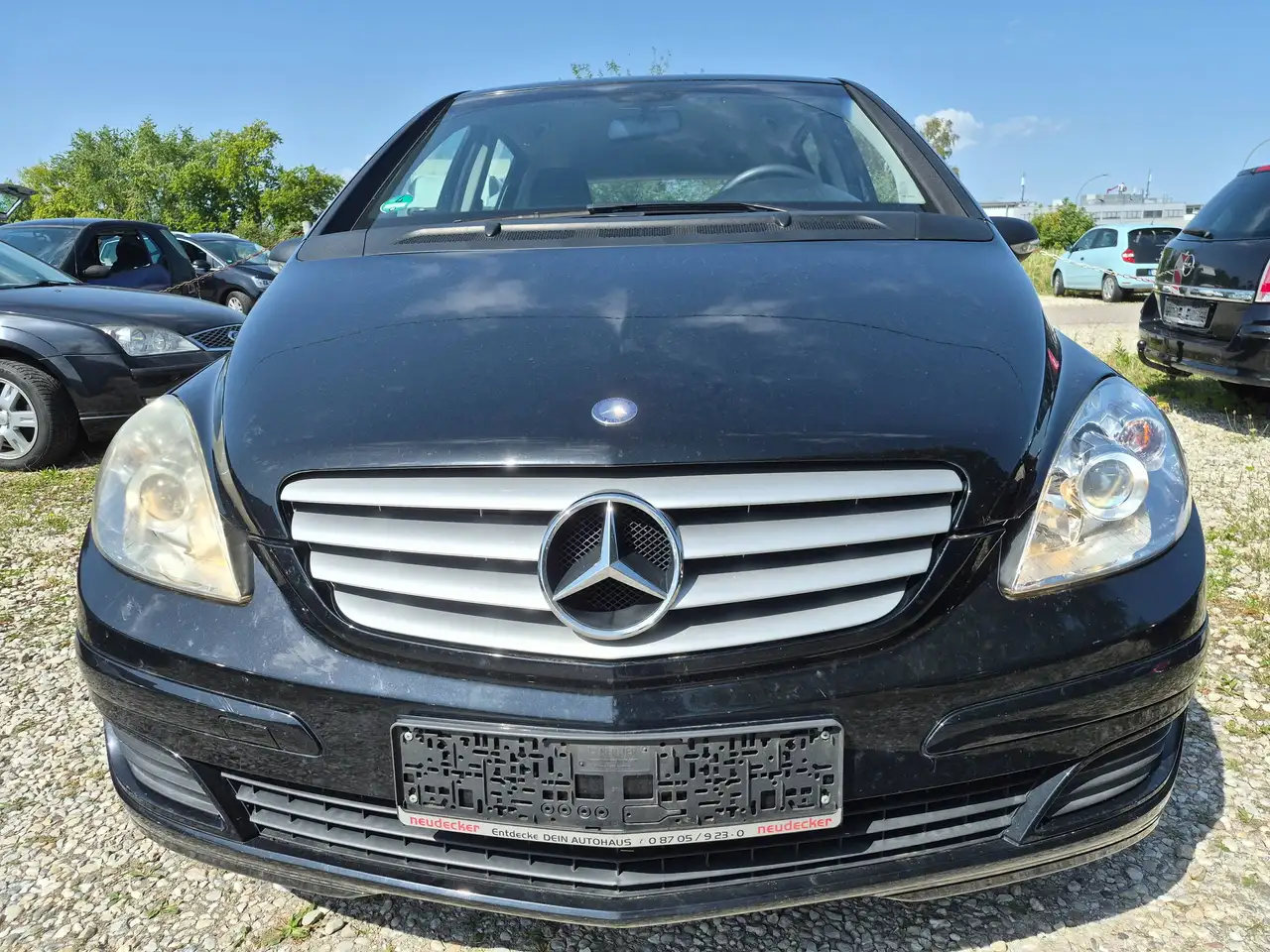 Mercedes-Benz B 170 Automatik — photo 1 of 14