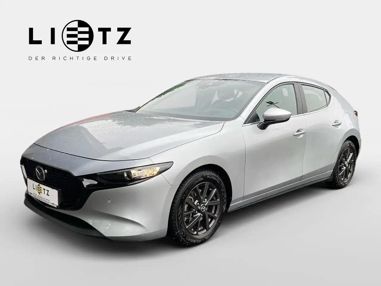 Mazda 3 /SKYACTIV-G122/AT/COMFORT+ — photo 1 of 15