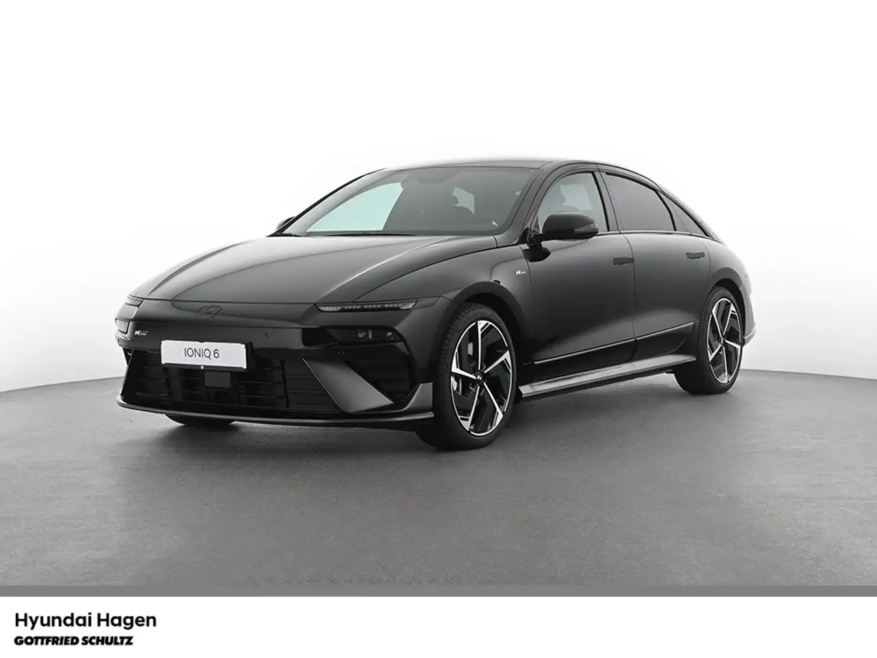 Hyundai IONIQ 6 -Line 84 kWh 4WD — photo 1 of 16