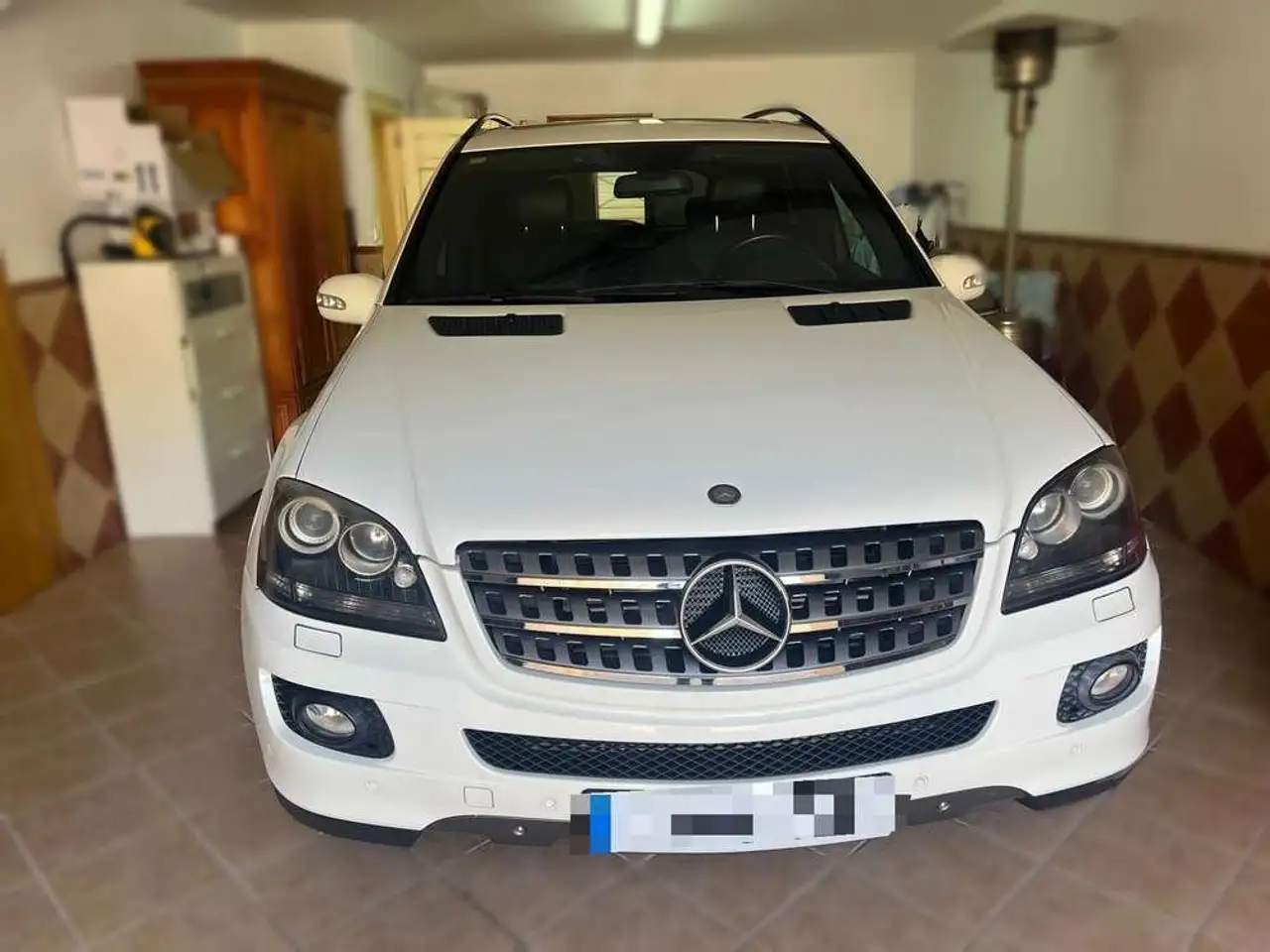 Mercedes-Benz ML 320 320CDI Edition 10 Aut. — photo 1 of 10