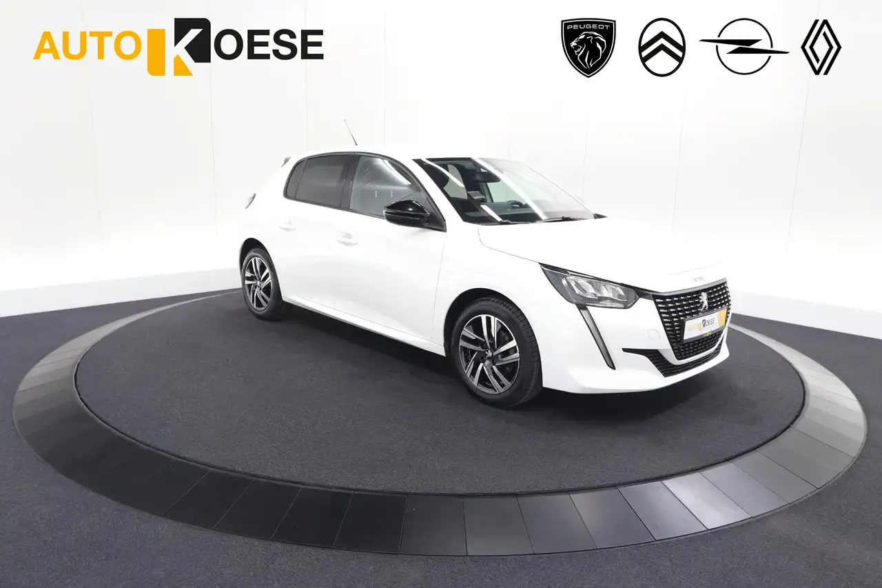 Peugeot 208 PureTech 75 Allure | Camera | Apple Carplay | Park — photo 1 of 15