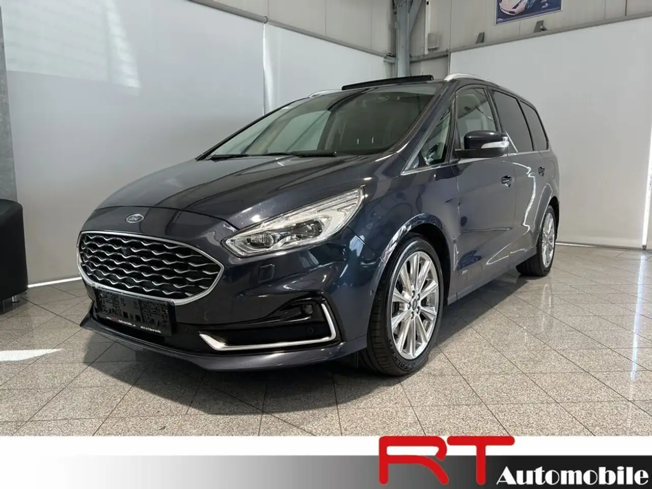 Ford Galaxy Vignale 7 Sitze — photo 1 of 19