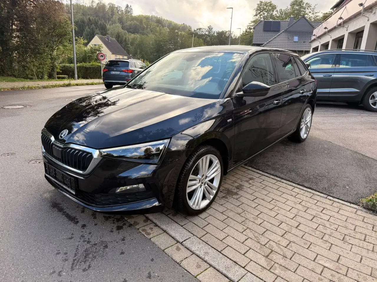 Skoda Scala Tour 1.Hand,R.Kamera,PDC,SHZ — photo 1 of 17