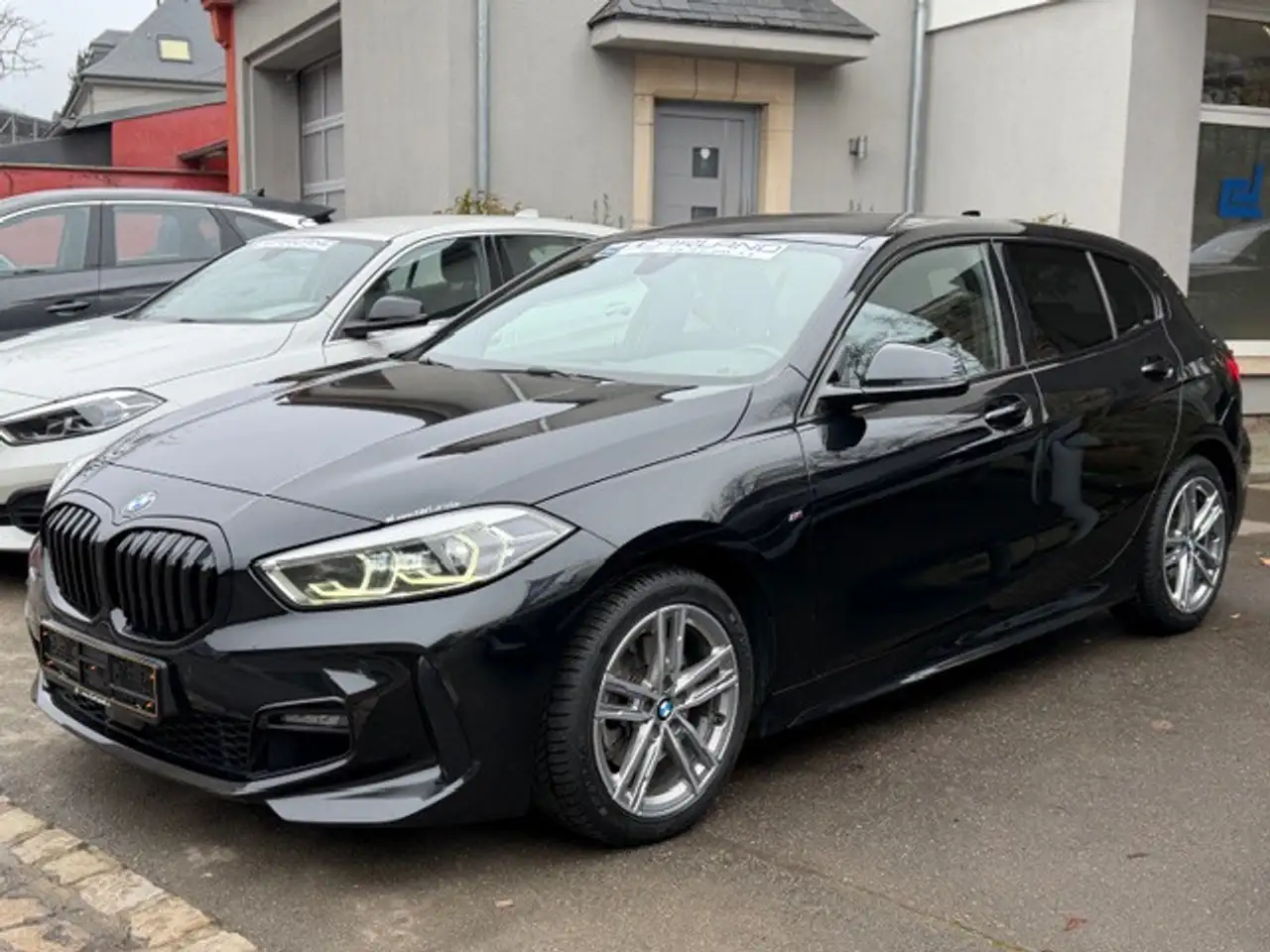 BMW 118 iA Pack M Sport — photo 1 of 4