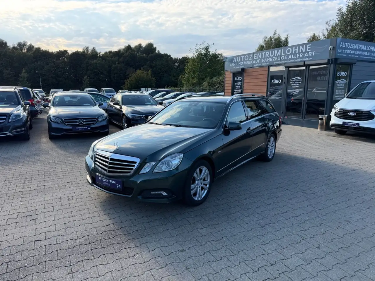 Mercedes-Benz E 300 CDI BlueEfficiency/EURO5/XENON — photo 1 of 17