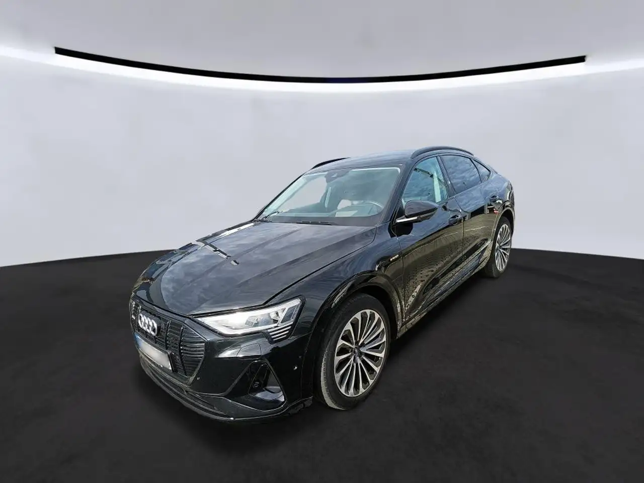 Audi e-tron SPORTBACK 55 Q S LINE BLACK MTRX/ACC/HuD — photo 1 of 11