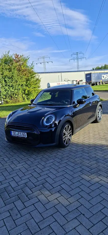 MINI One One Mini Yours Trim — photo 1 of 20