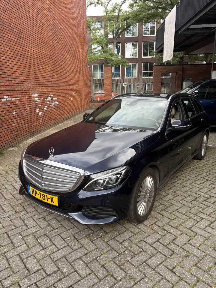 Mercedes-Benz C 350 Lease Edition — photo 1 of 10
