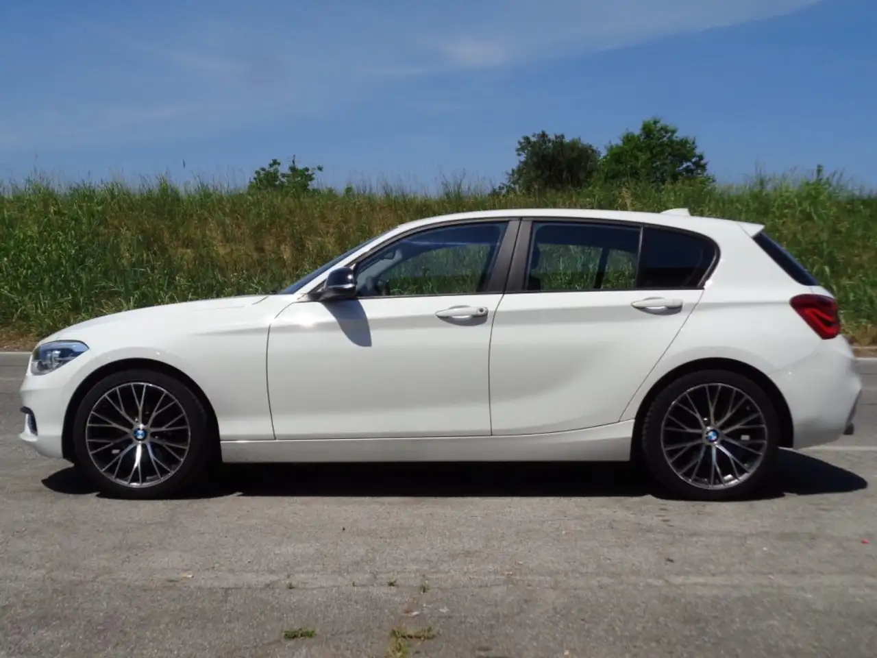 BMW 116 d SPORT, km certificati BMW, GARANZIA — photo 1 of 13