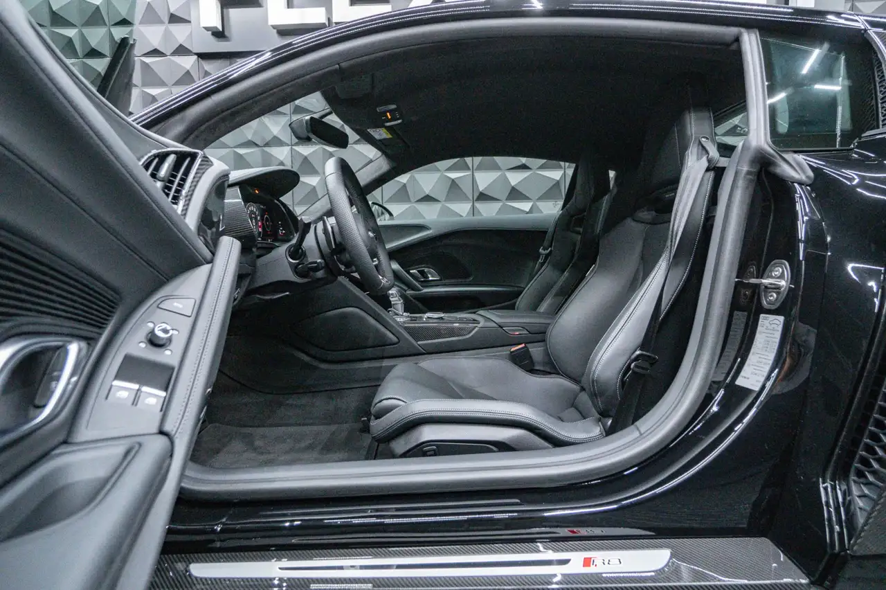 2024 Audi R8 Coupe performance BRD SportAbgas Carbon, photograph 12