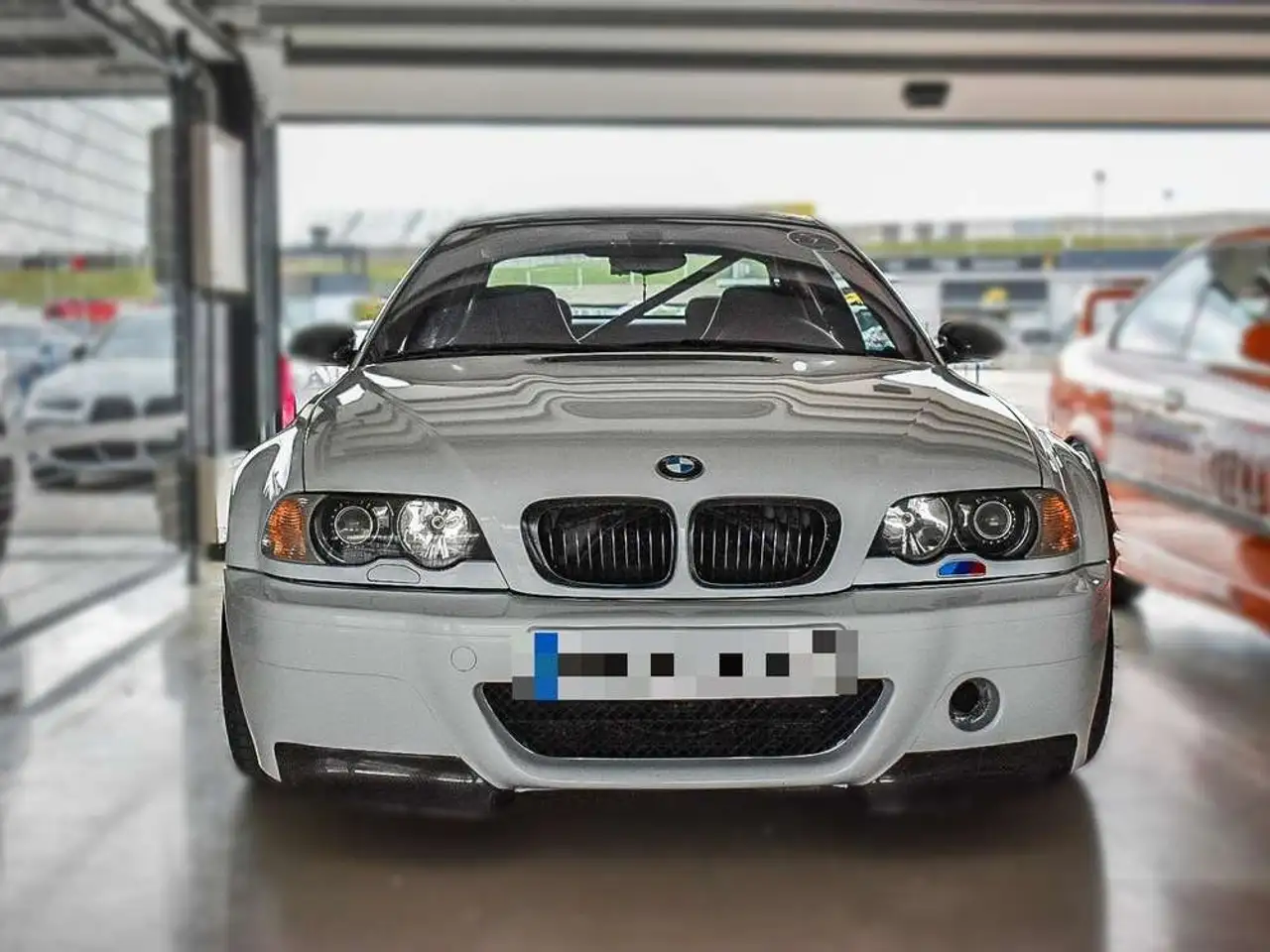 BMW M3 — photo 1 of 16