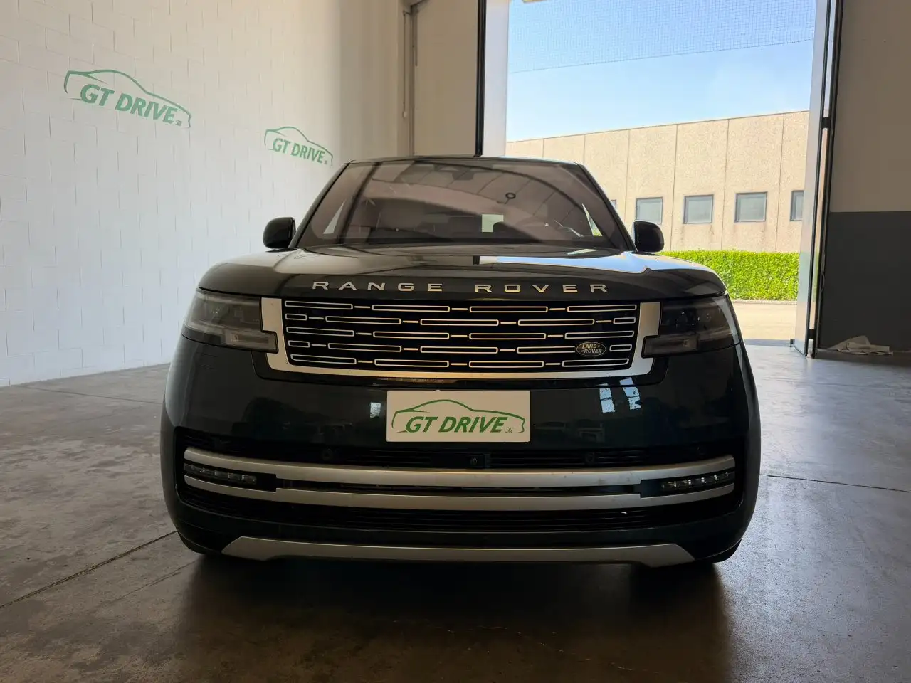 2022 Land Rover Range Rover Range Rover 3.0d i6 mhev Autobiography awd 249cv auto, photograph 6