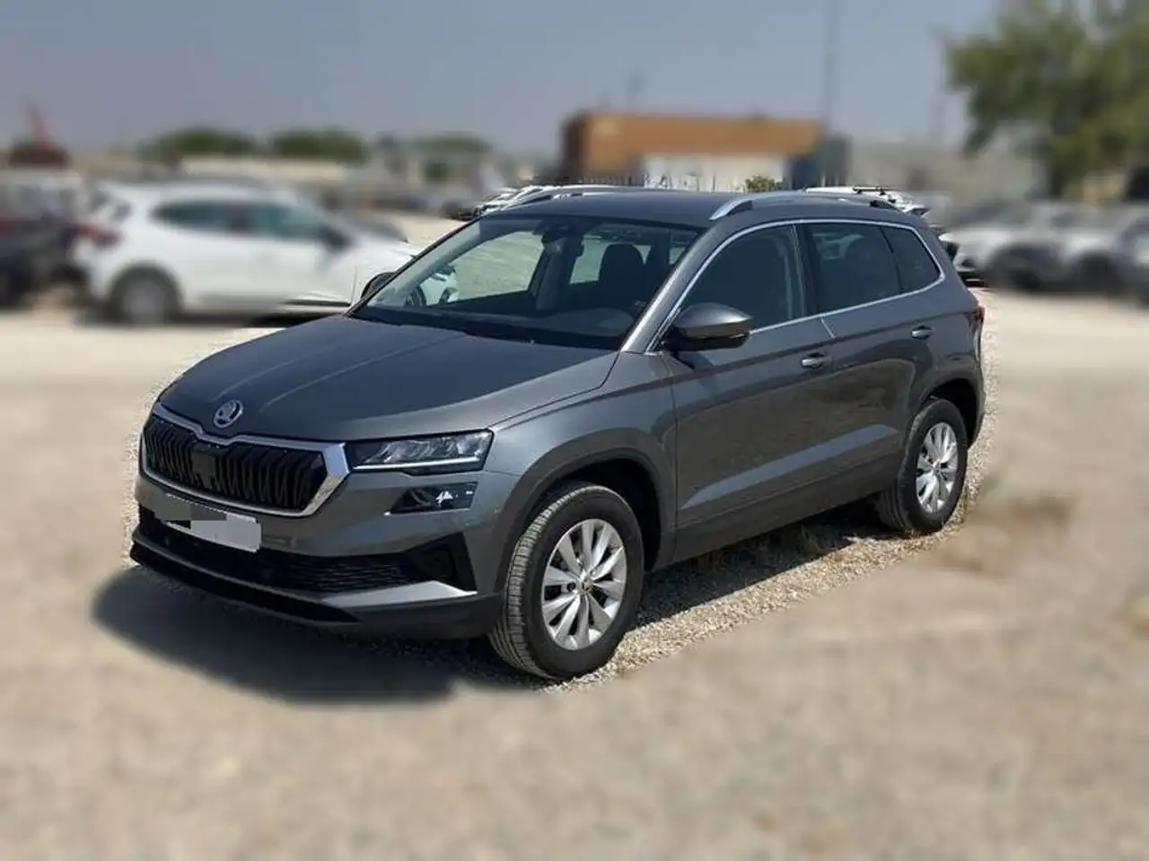 Skoda Karoq 1.5 TSI Ambition ACT DSG 110KW — photo 1 of 29