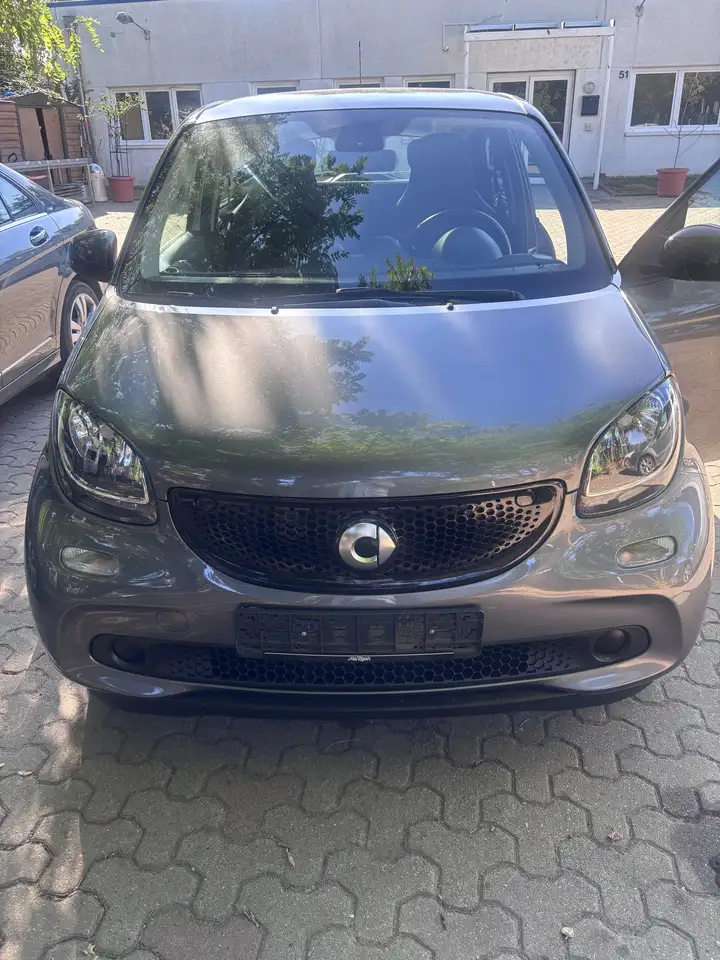 smart forFour Basis 66 kW (453.044) — photo 1 of 8