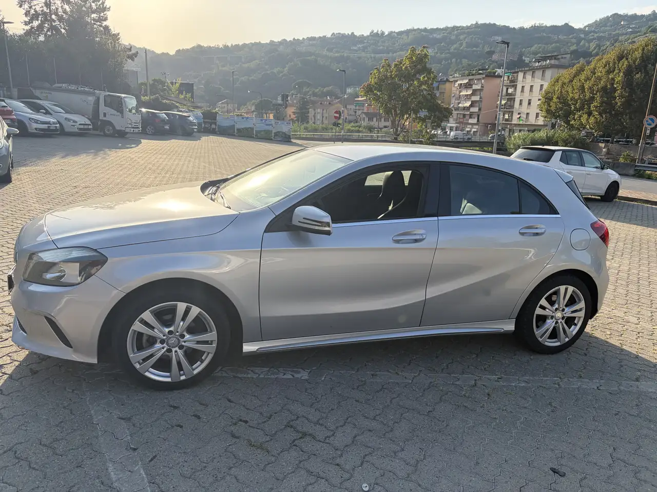 Mercedes-Benz A 180 cdi (be) Premium — photo 1 of 7