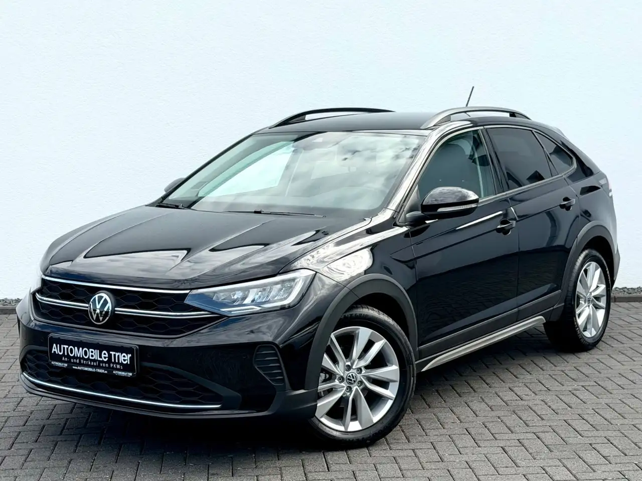 Volkswagen Taigo /DSG/IQ/NAVI/LED/ACC/CAM/1.HAND/GARANTIE/ — photo 1 of 21