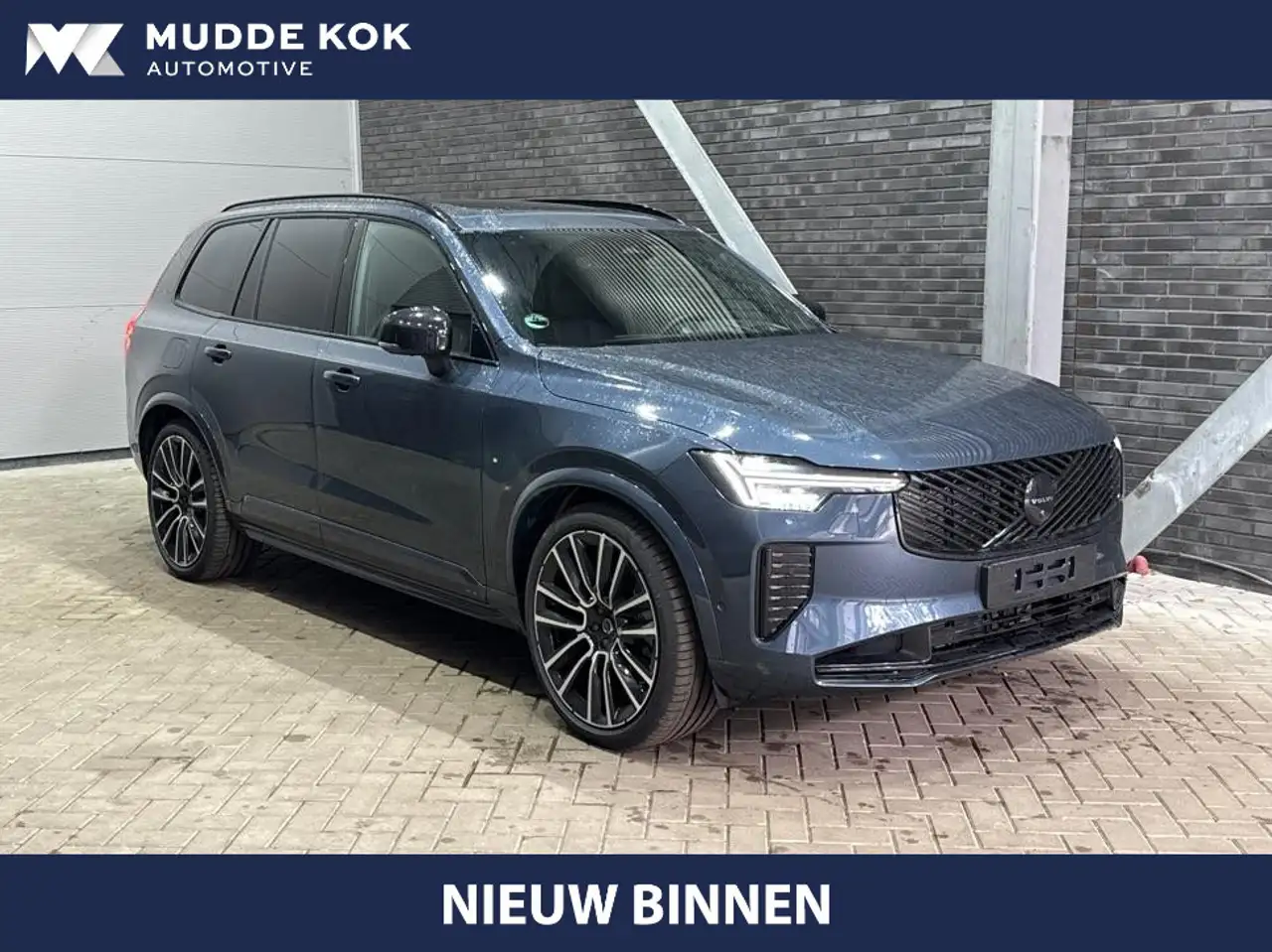 Volvo XC90 T8 Ultra Black Edition | Bowers&Wilkins | Luchtver — photo 1 of 5
