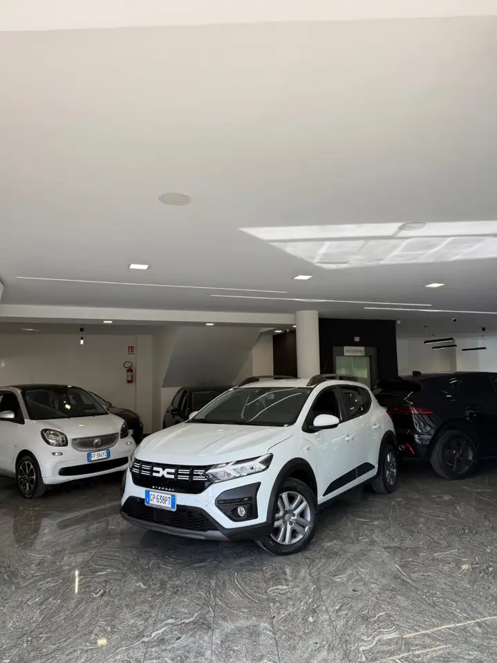 Dacia Sandero Sandero Stepway 1.0 TCe ECO-G Expression — photo 1 of 14